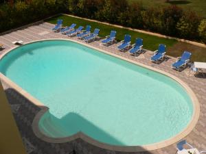 Le Tour Hotel