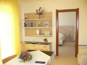 Le Tour Hotel