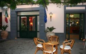 Hotel Degli Amici