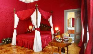 Relais & Chateaux Villa Crespi
