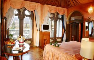 Relais & Chateaux Villa Crespi