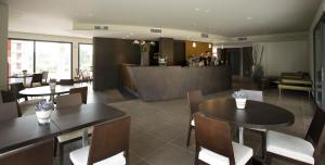 Red's Redaelli Hotel