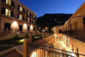 Cerri Hotel