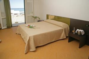 Cerri Hotel