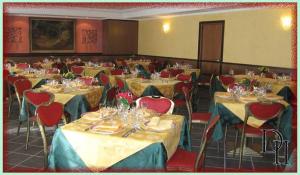 Hotel Dina's