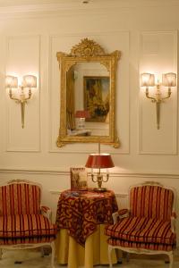 Hotel Condotti