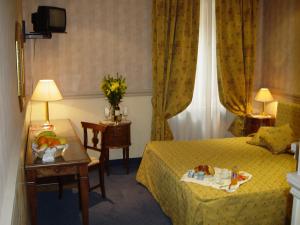 Hotel Condotti
