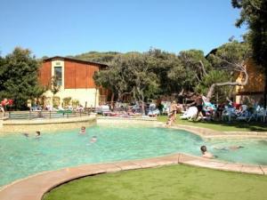 Canado Club