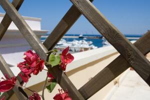Palazzo Vergine I Due Mari Quality Bed&Breakfast