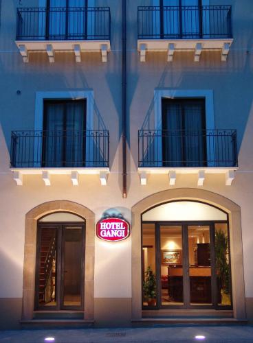 Hotel Gangi