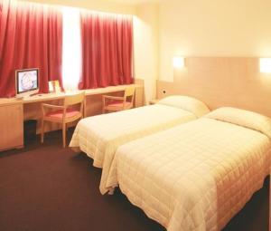 Hotel Capital