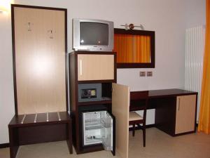 Hotel Paradise Airport
