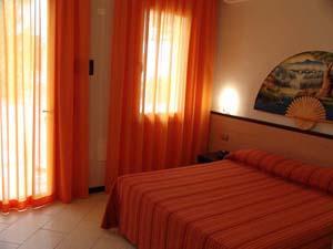 Hotel Paradise Airport