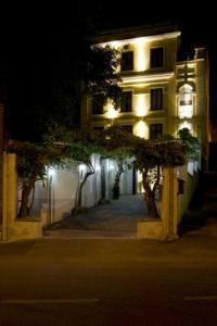Best Western Cinemusic Hotel