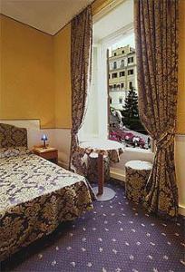 Piazza Di Spagna View