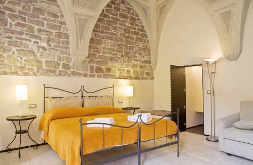 Signoria Apartments