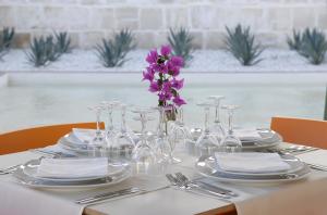 Cave Bianche Hotel