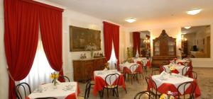 Orazia Hotel
