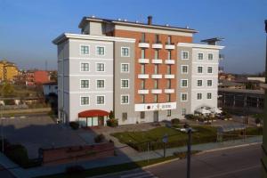Poli Hotel