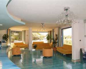 Cala Longa Hotel Club