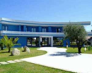 Cala Longa Hotel Club