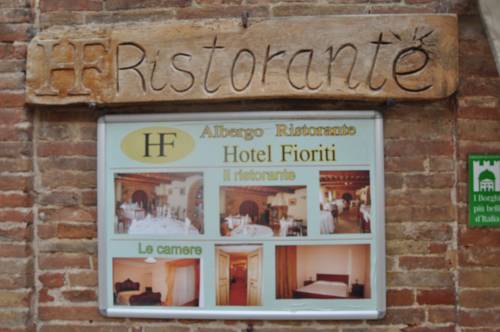 Hotel Fioriti