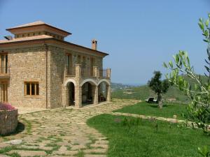 Sulle Onde Della Collina