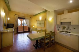 Lantana Resort Hotel&Apartments