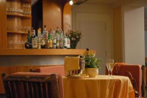 Ambasciatori Place Hotel