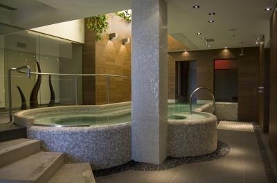Hotel Columbia