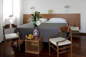 Hotel Columbia