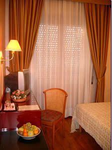 Hotel Master