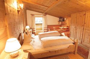 Hotel Ciasa Salares