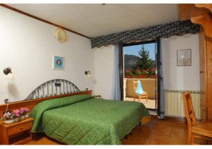 Hotel Iris