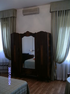 Hotel Mini Palace - Small & Charming