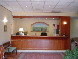 Salaria Hotel