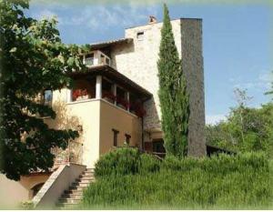 Le Vignole Country House