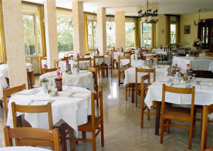 Amigos Golf Hotel