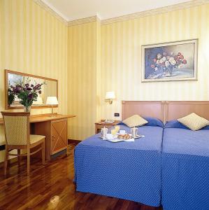 Hotel Aurora