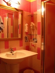 Hotel Il Faro Della Guitgia Tommasino