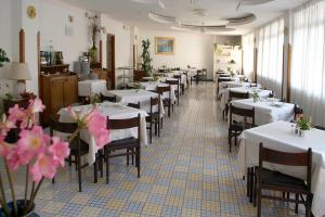 Hotel Torre Di Milo