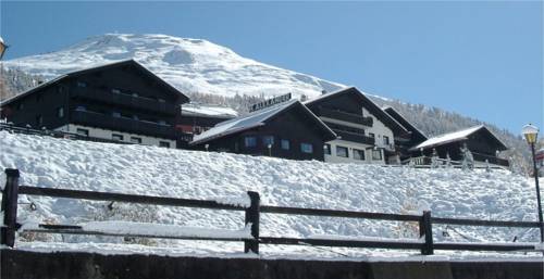 Alexander Charme Hotel