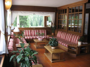 Hotel Bucaneve