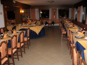 Hotel Bucaneve
