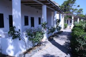 Mari del Sud Resort & Village