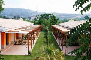 Hotel Baia Di Trainiti