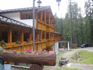 Boscone Suite Hotel