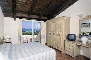 Colonna Beach Hotel