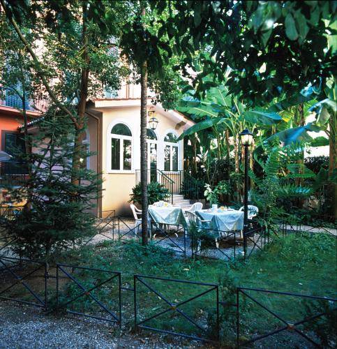 Hotel Astoria Garden