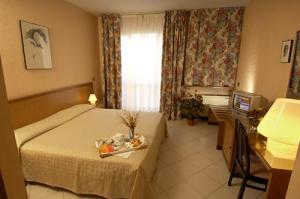 Hotel Citt?? 2000